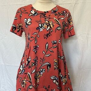 LOGO by Lori Goldstein Floral Short Sleeve Top with pleated front